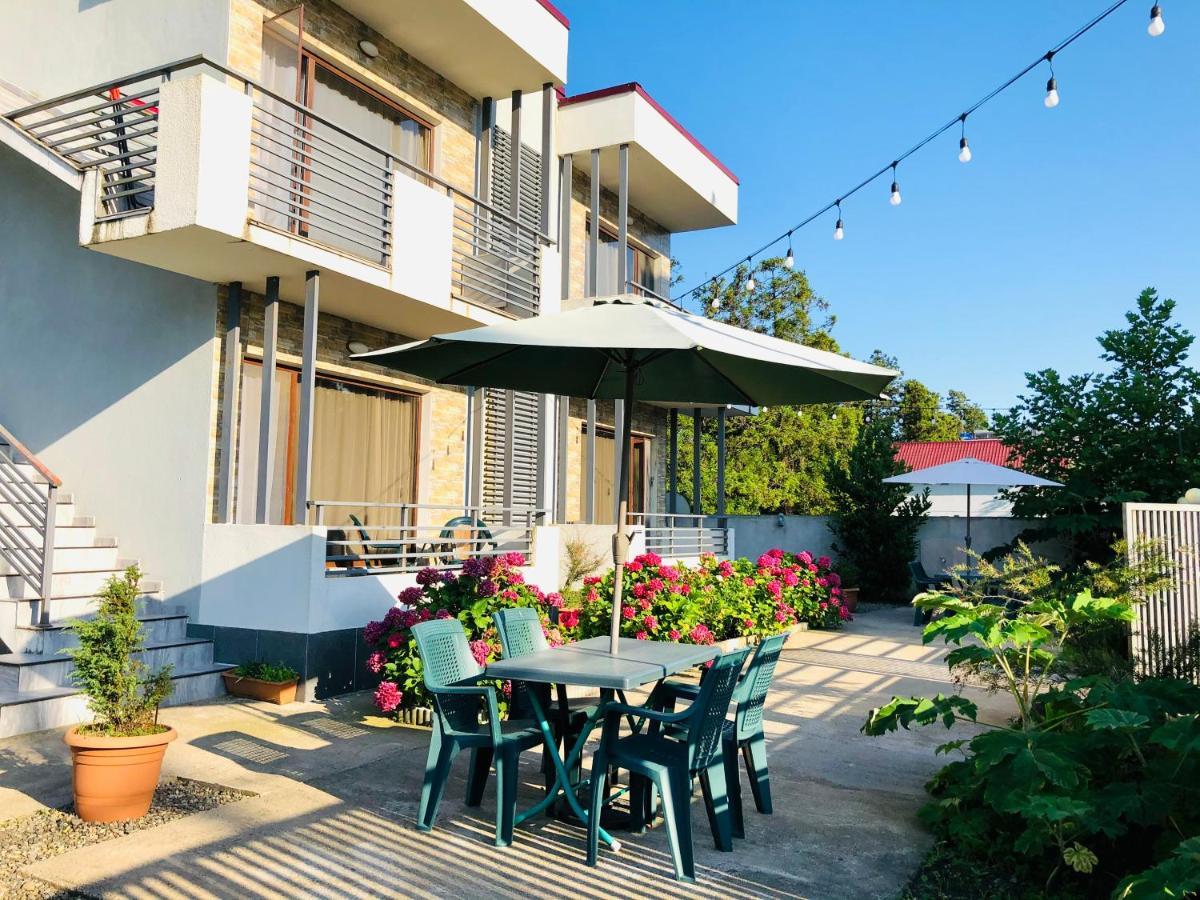 אורקי Apollo Plus Cottages מראה חיצוני תמונה